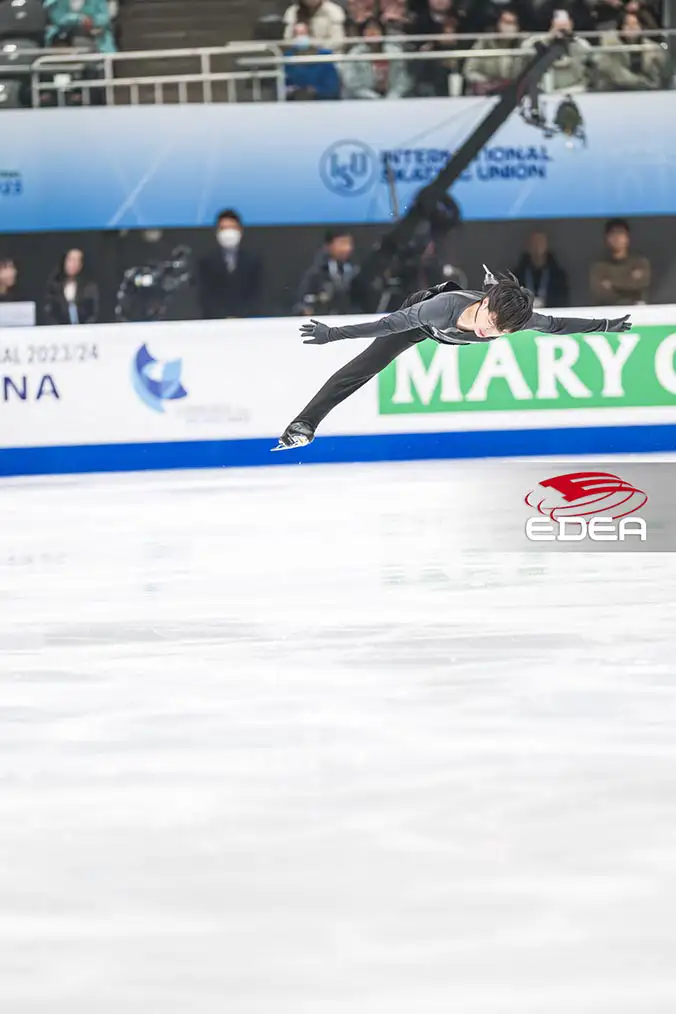 Ice Gallery Skates U.S.